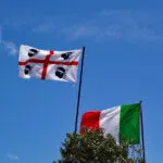 Bandiera Sardegna: 7 Fakten zur Geschichte & Bedeutung der Flagge Bandiera Sardegna